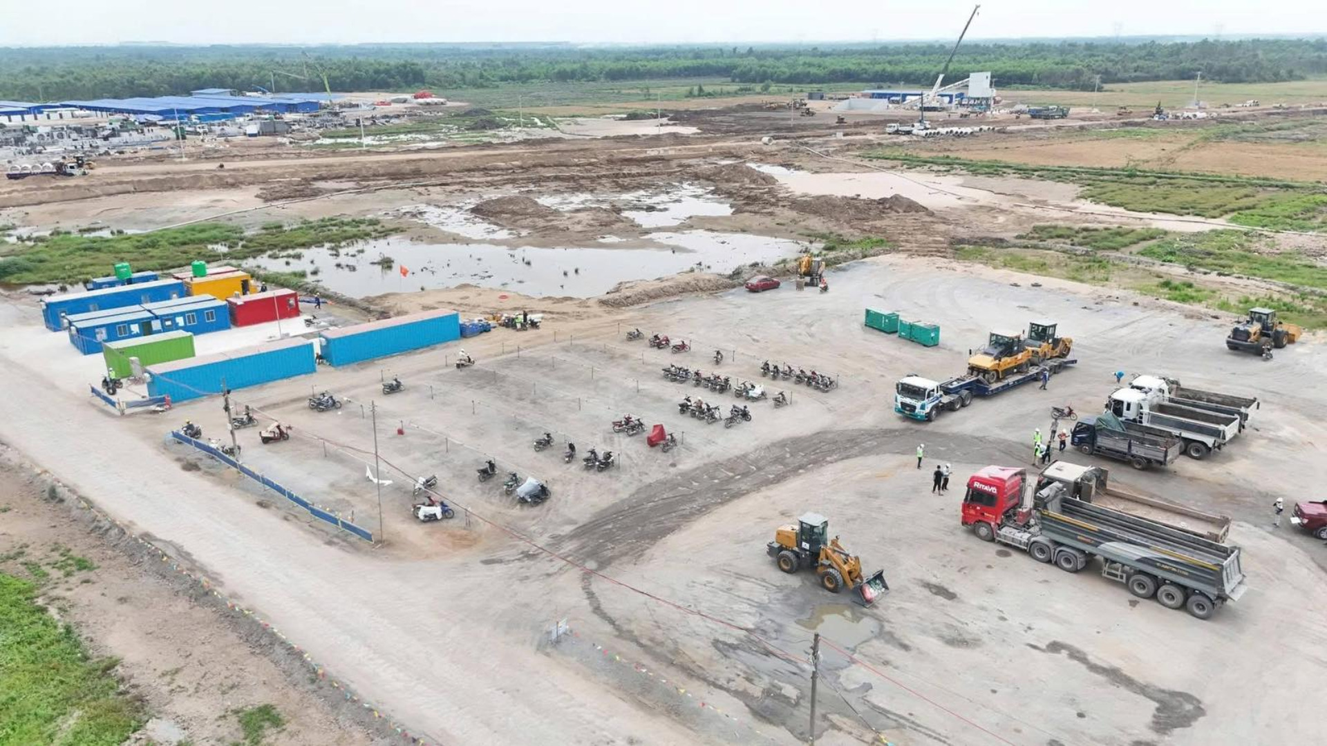 Tiến độ thi công thực tế Vinhomes Hóc Môn