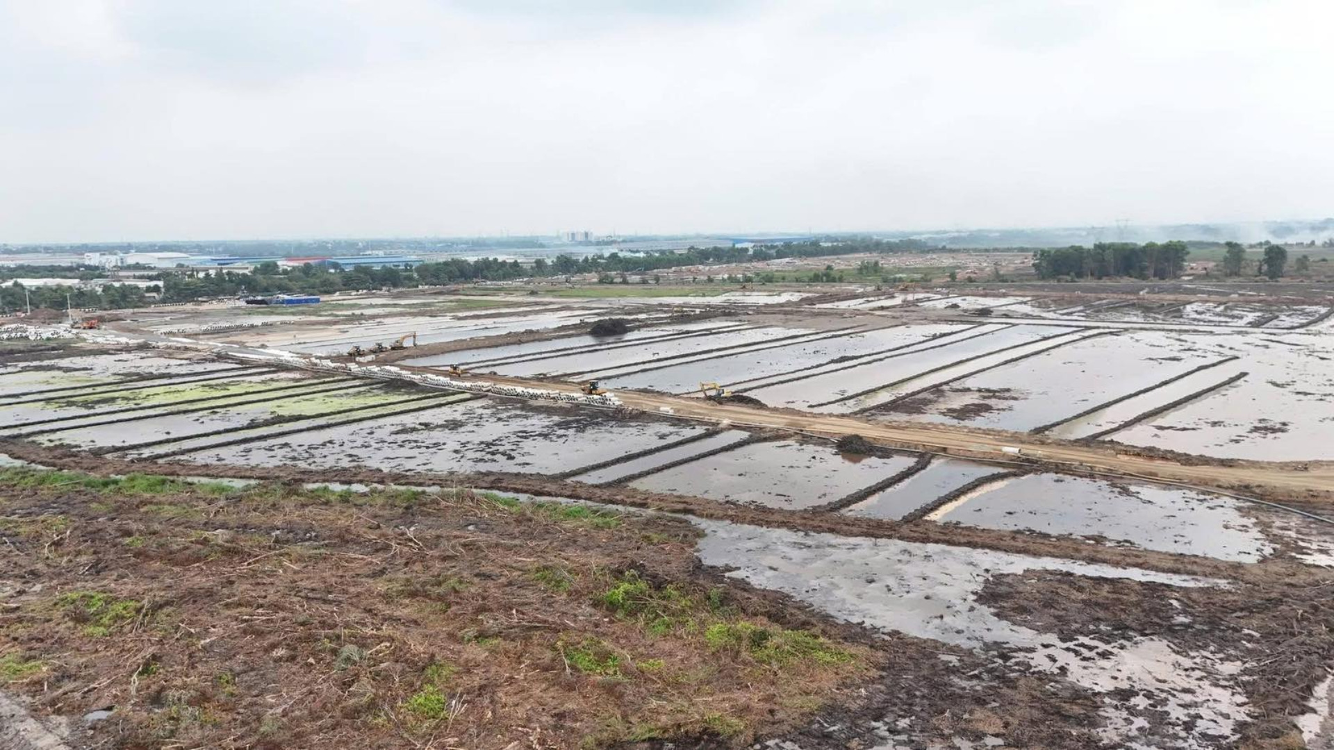 Tiến độ xây dựng VIUT Hóc Môn